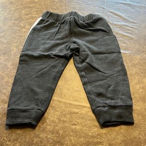 The Childrens Place Pants (#4900)